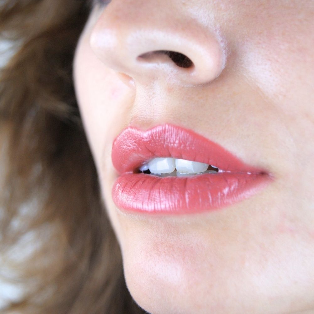 Rouge à lèvres bois de rose hydratant soin